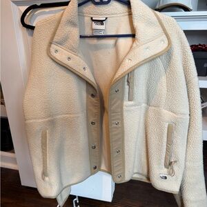 The North Face Women's Off-White Teddy Jacket